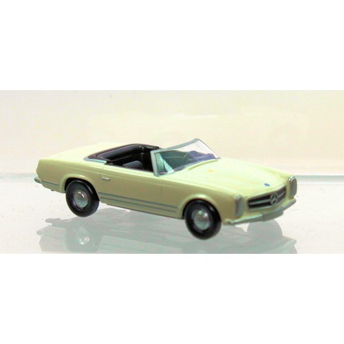 027533 HERPA - MB230 SL Mercedes cabrio