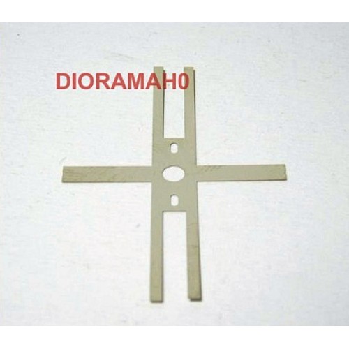 Contatto universale per accessoriare di luci le carrozze H0