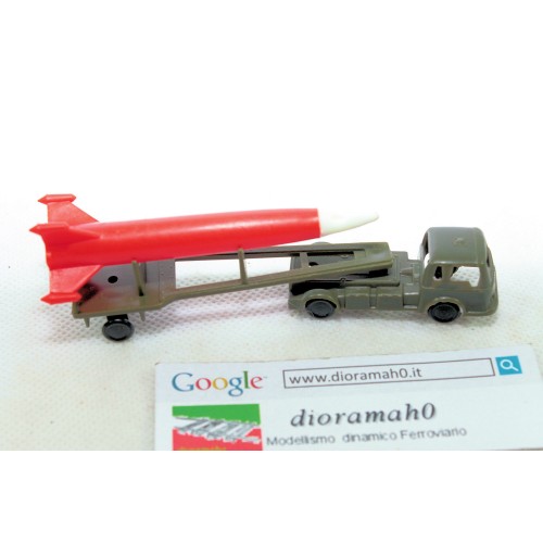 00258 WIKING - Trattore aeroportuale con carrello missile 1/87