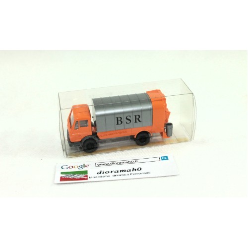 131702 WIKING - Camion spazzatura BRS 1/87