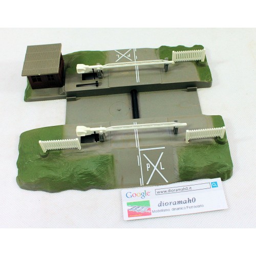 600021 LIMA - Passaggio a livello automatico1/87