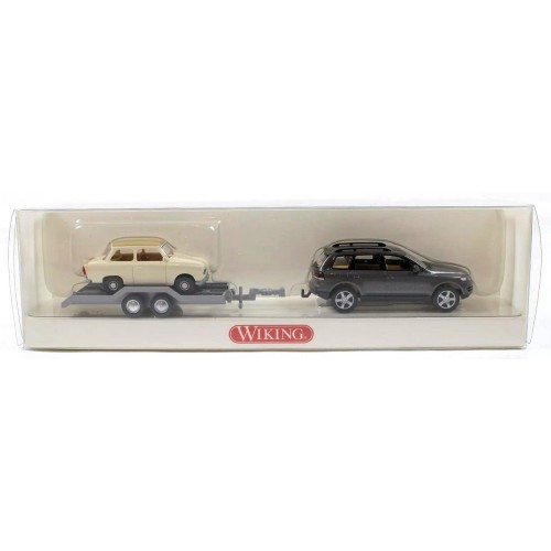 0097 40 37 WIKING - VW Touareg con carrello a bordo Trabant 601 S  1/87