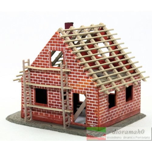 Casa in costruzione 1/87